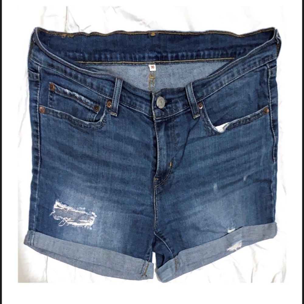 Levi Shorts